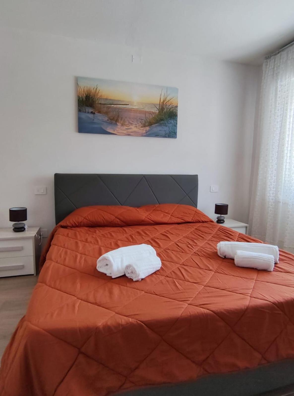 Sweet Apartment - Centre Peschiera del Garda Ngoại thất bức ảnh